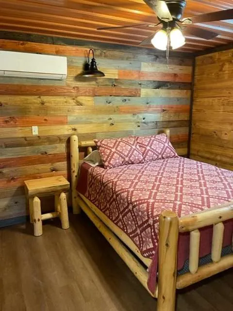 Lazy Goat bedroom
